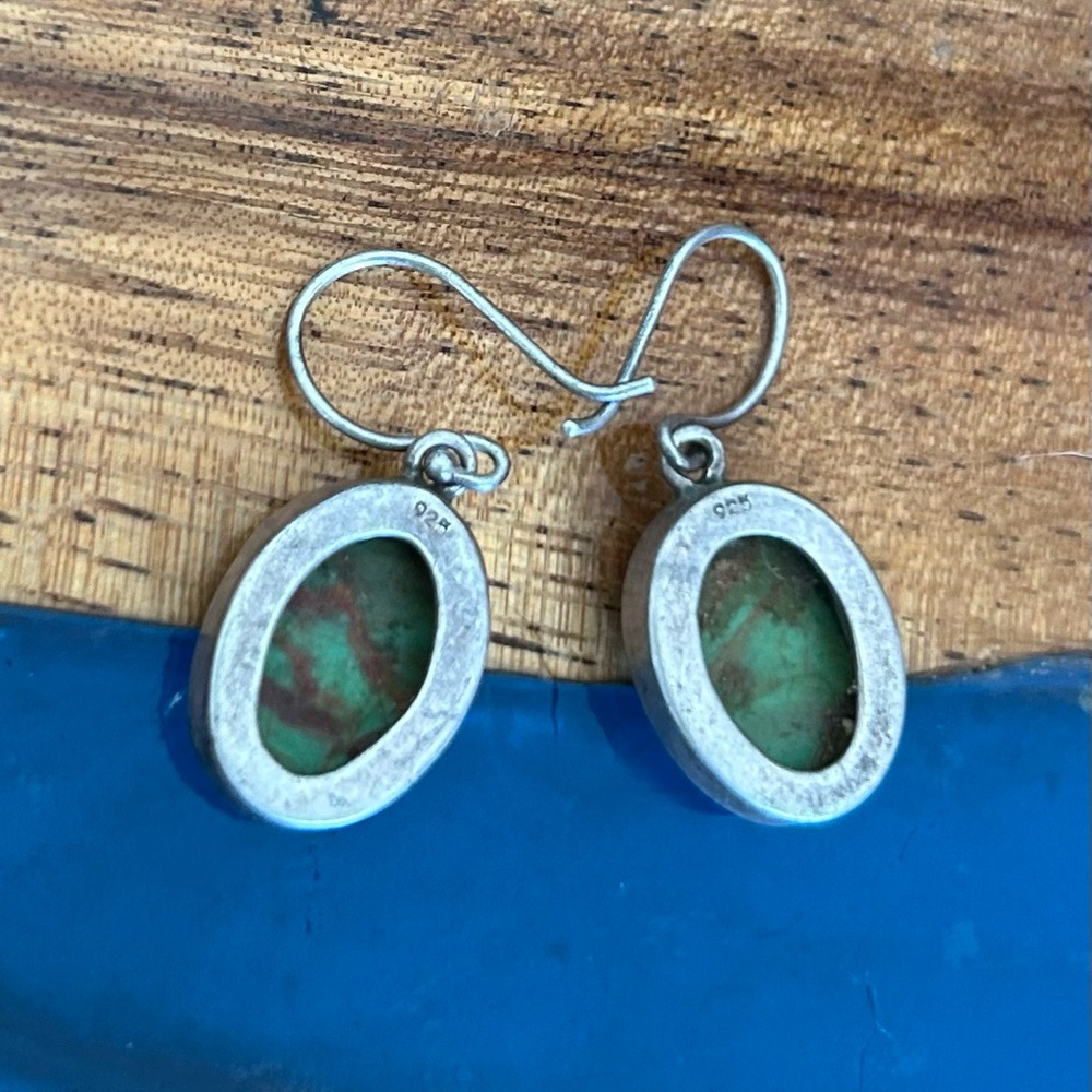 Green/Silver Stone Oval Drop Earrings - Unbranded - Picture 3 of 3